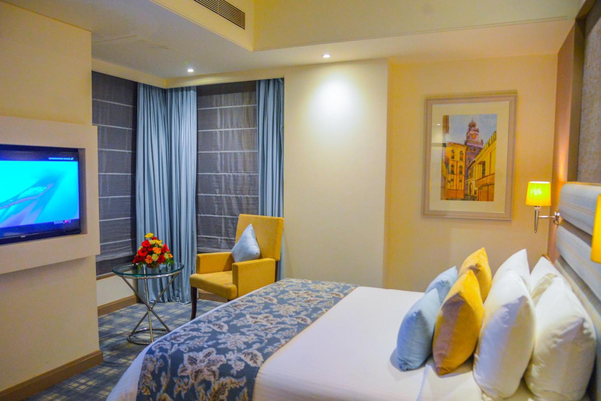 Efcee Sarovar Premiere Bhavnagar Extérieur photo